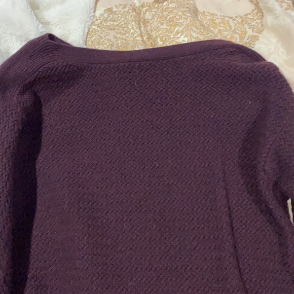 Theory maroon sweater - Picture 5 of 5